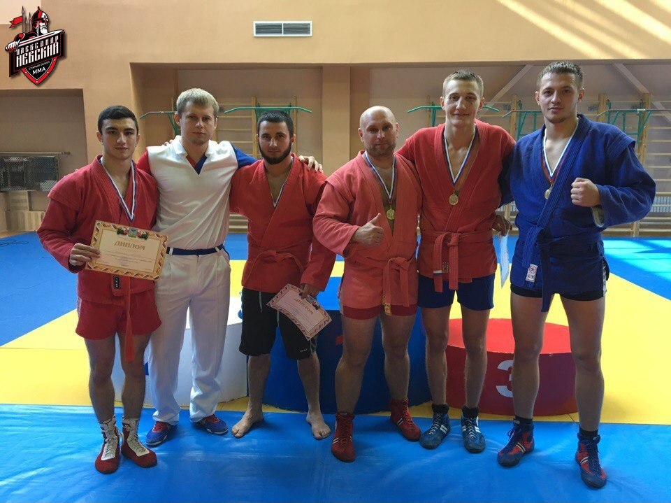 Старооскольские спортсмены успешно выступили на чемпионате Белгородской области по боевому самбо